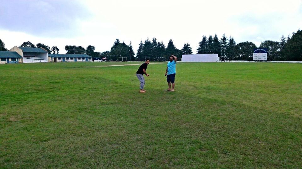 Photo of When with friends, you gotta enjoy unplanned. 10/15 by Vikram Singh