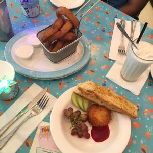 Photo of My Magical Disney Experience {Plus Tips for when you plan your trip to Disney} 10/12 by Kritika Goel