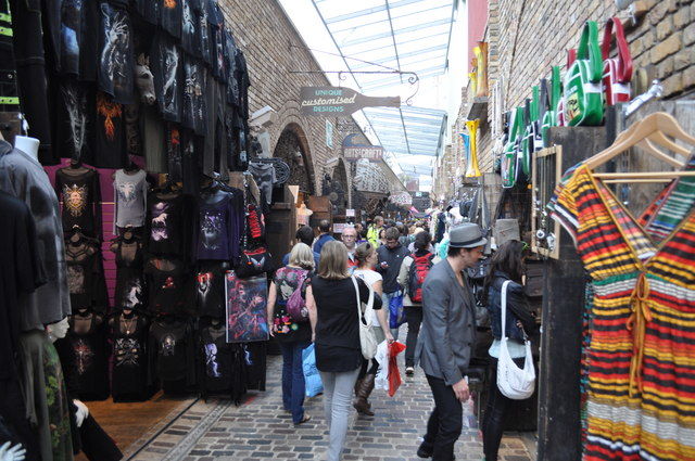Photo of Enjoy a walk around Fitzrovia - The historically bohemian area by Mahesh