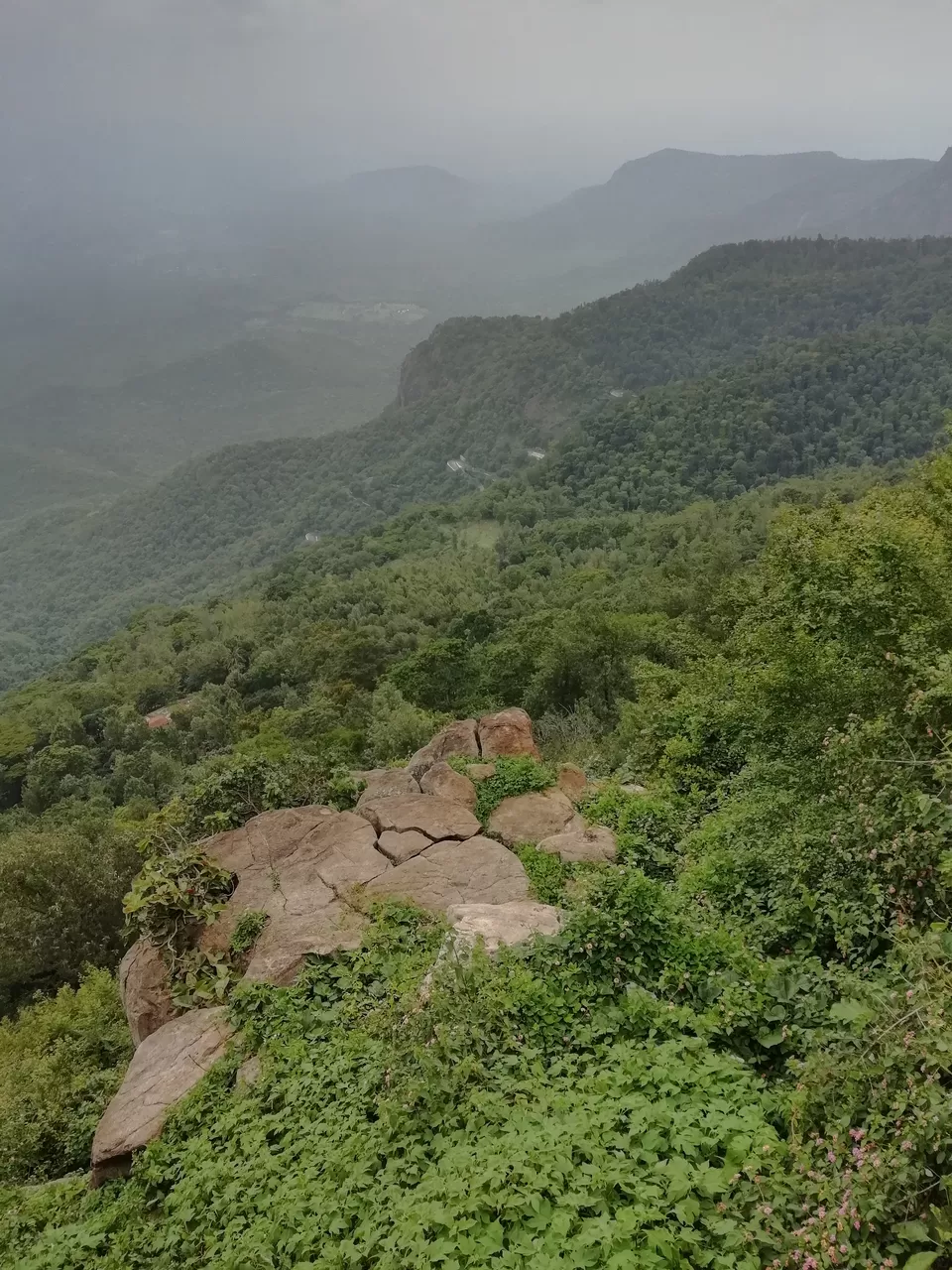 Photo of Lady's Seat, Yercaud, Tamil Nadu, India by Bedanta