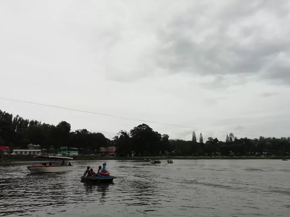 Photo of Yercaud Lake Boat House (Emerald Lake), Salem - Yercaud Ghat Road, Yercaud, Tamil Nadu, India by Bedanta