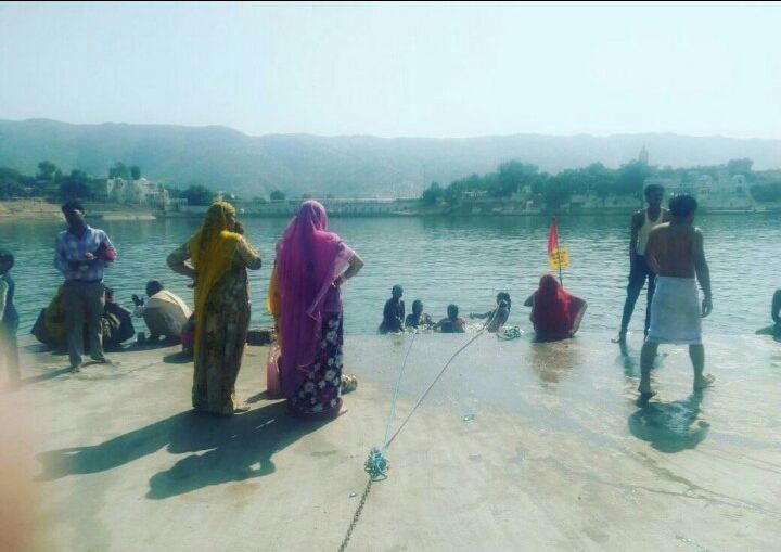 Photo of Traveling during the 500 Rs & 1000 Rs ban: Trip to Jaipur, Ajmer and Pushkar by Pranjal Tiwari
