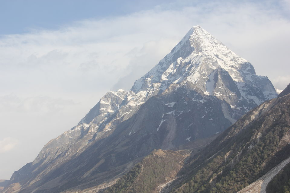 Photo of A Journey, where mountains meets the sky & water reaches to land. #Shivaye by Vipin Negi