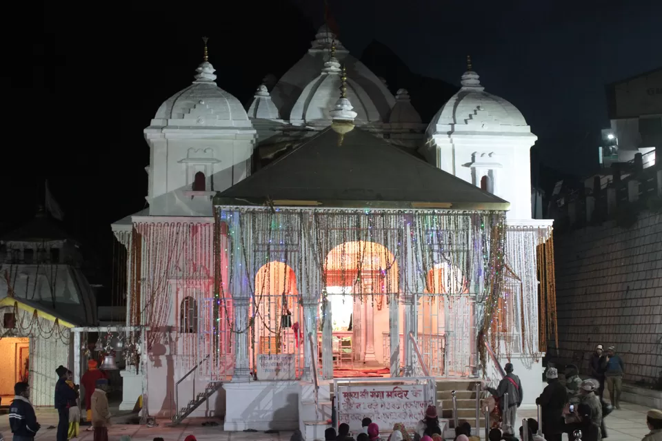 Photo of Gangotri Temple, Uttarkashi, Uttarakhand, India by Vipin Negi