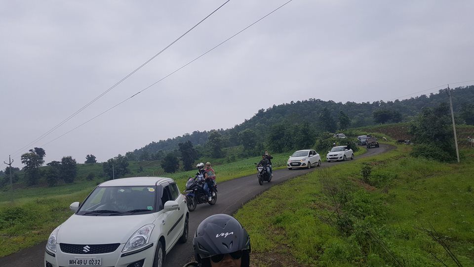 Photo of A Ride + Trekking in the Fog (Nagpur - Patalkot - Nagpur) by Mohan Bangde