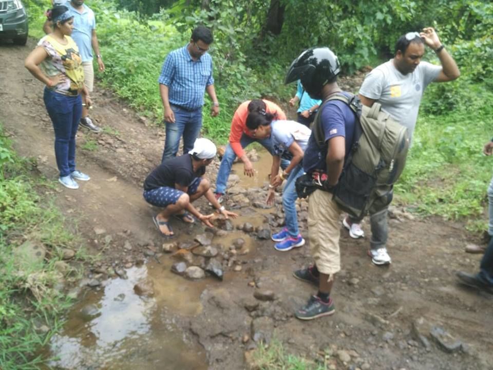Photo of A Ride + Trekking in the Fog (Nagpur - Patalkot - Nagpur) by Mohan Bangde