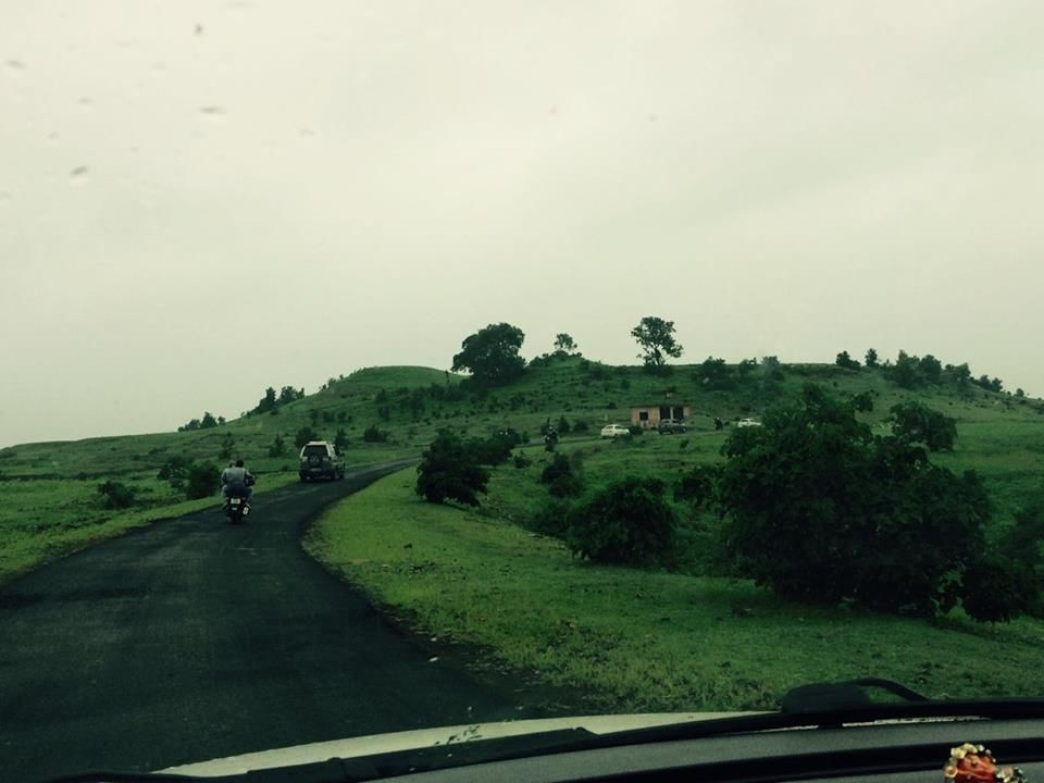 Photo of A Ride + Trekking in the Fog (Nagpur - Patalkot - Nagpur) by Mohan Bangde