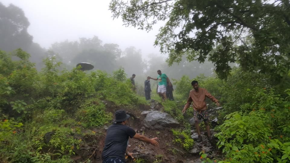 Photo of A Ride + Trekking in the Fog (Nagpur - Patalkot - Nagpur) by Mohan Bangde