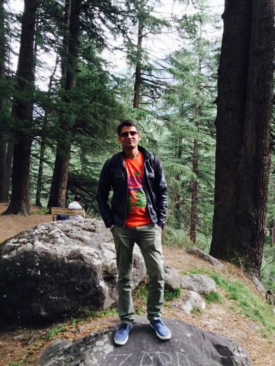 Photo of Himachal:- Friends, valley and trippy... by Debesh Jha