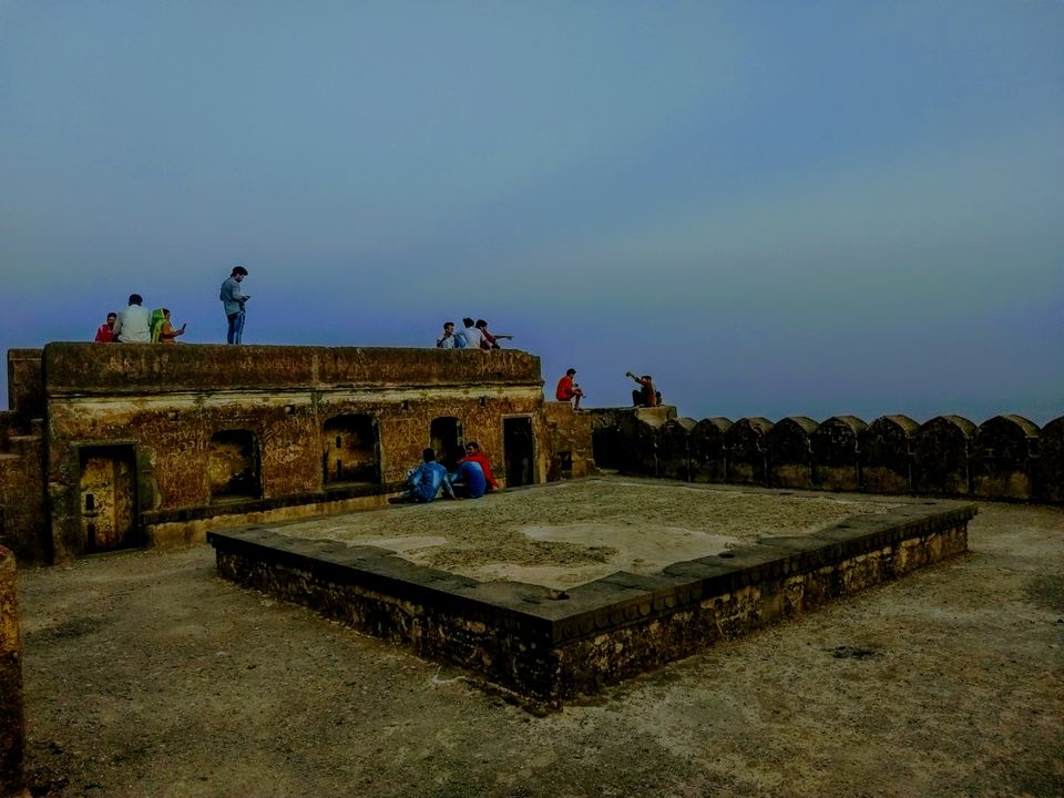 Photo of Jam Darwaja, Bhagdara, Madhya Pradesh, India by Nirzher Agarwal