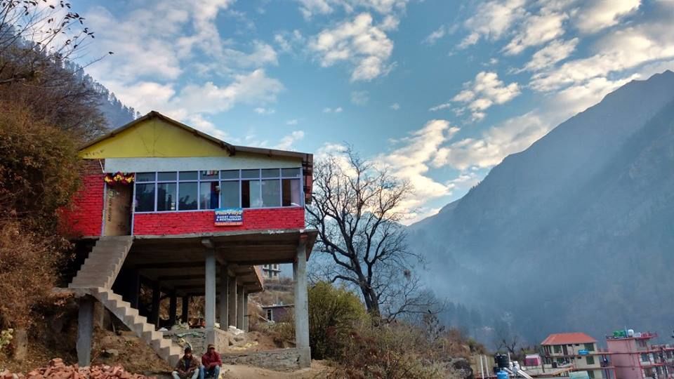 Photo of Tosh Valley Trek: A walk to remember 6/8 by Nancy Johri