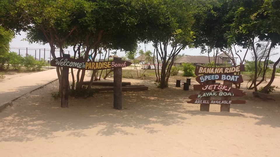 Photo of Paradise Beach, Pondicherry Road, Kotturpuram, Chennai, Tamil Nadu, India by Nancy Johri