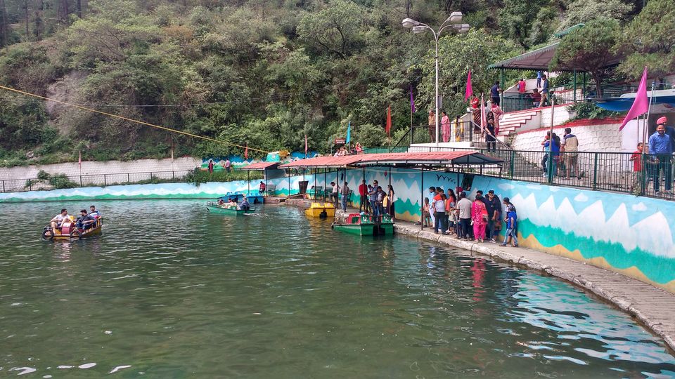 Photo of Mussoorie Lake, Dhobi Ghat, Mussoorie, Uttarakhand, India by Nancy Johri