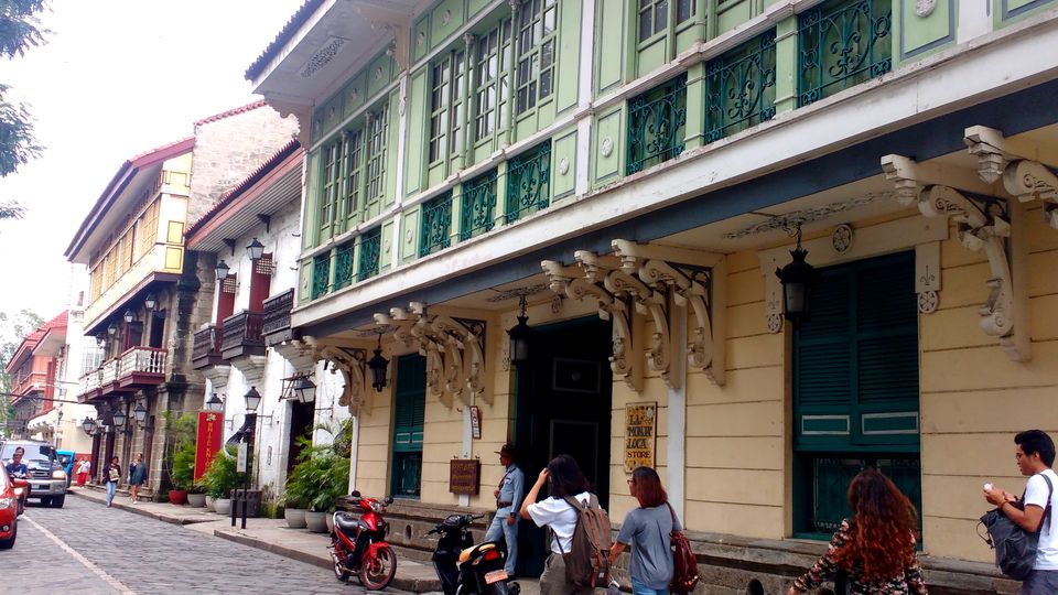 Photo of Philippines Solo Travel Diaries Part 1: Manila (The city that gave me tears and laughter) 7/26 by Nancy Johri