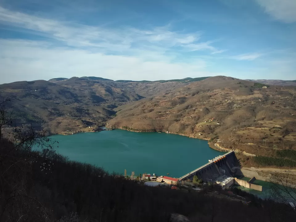 Photo of Perućac lake by Nancy Johri