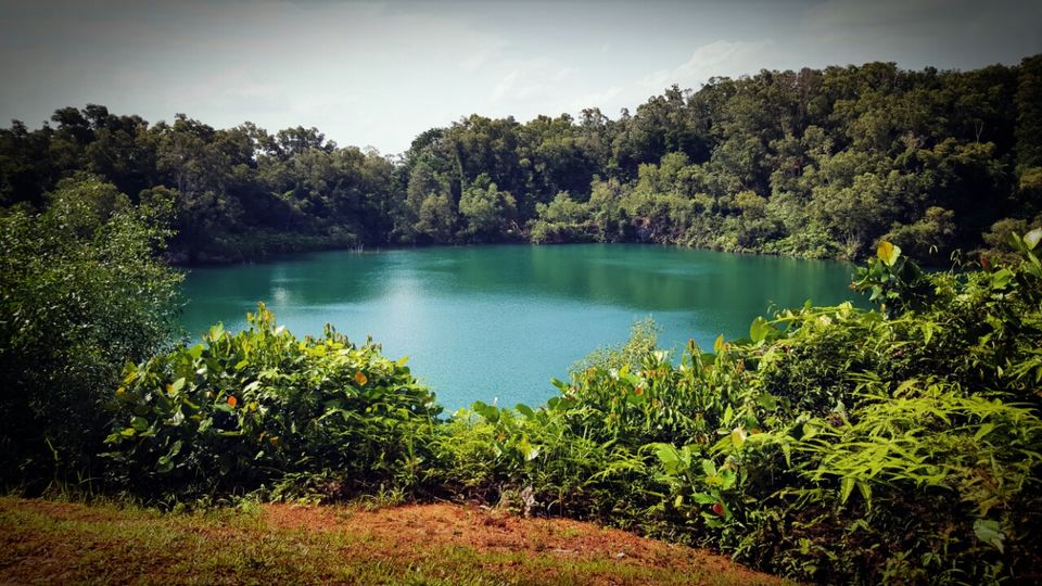 Photo of Unnamed Road, Singapore by Lynn Marimo