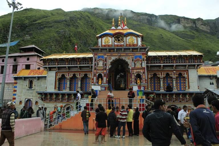 Badrinath Temple, Chamoli Uttarkahand - Tripoto