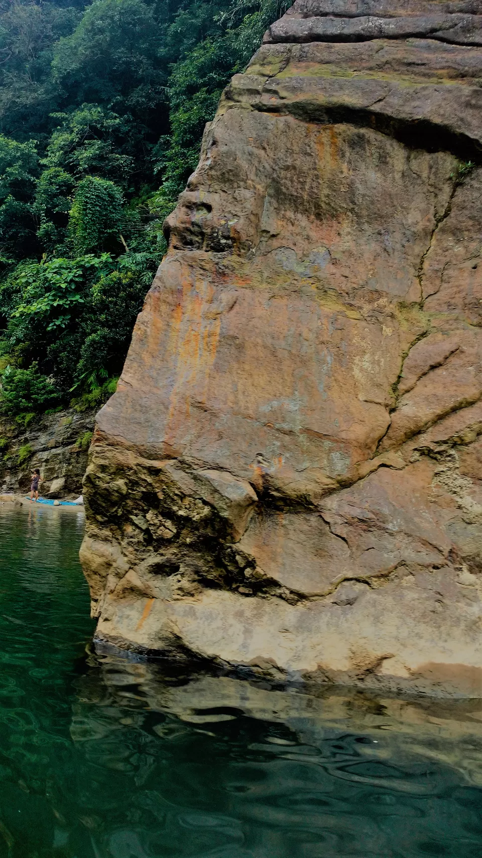 Photo of Dawki, Meghalaya, India by trinabh dowerah