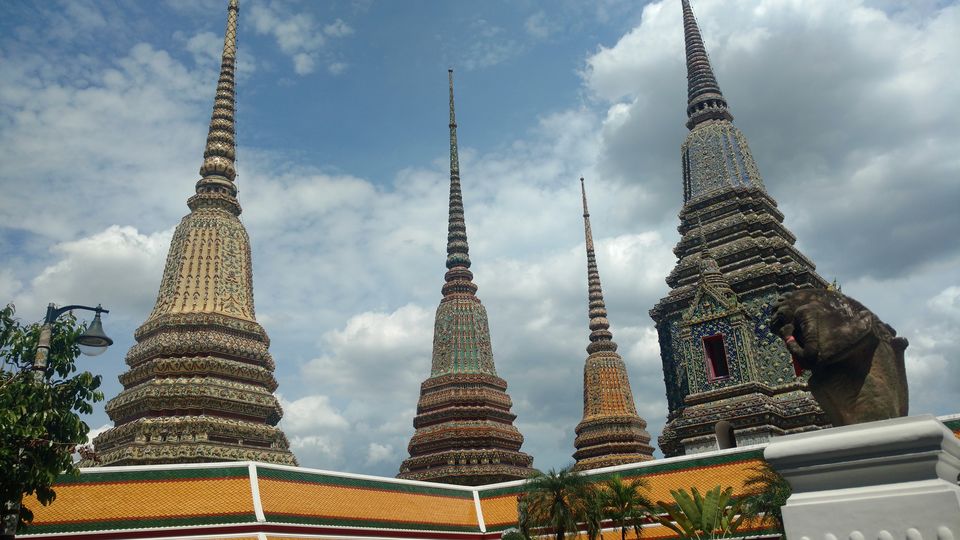 Photo of Wat Arun, Bangkok Yai, Bangkok, Thailand by trinabh dowerah