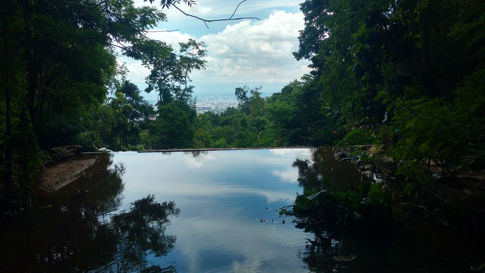 Photo of Wat Pha Lat Hike (Monk's trail), Suthep, Mueang Chiang Mai District, Chiang Mai, Thailand by trinabh dowerah