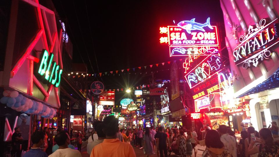 Photo of Walking Street, Pattaya City, Bang Lamung District, Chon Buri, Thailand by trinabh dowerah