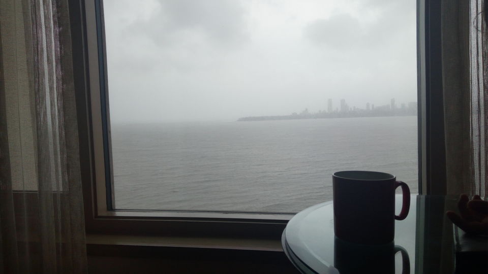 Photo of Trident Hotel, Nariman Point, Mumbai, Maharashtra, India by Snehal
