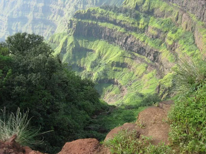 Photo of Elephant Point, Mahableshwar, Maharashtra, India by Snehal 