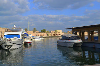 Photo of Dubai.........Man Made Miracle 4/7 by Snehal