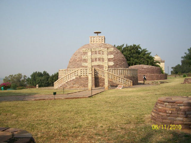 Photo of Sanchi Stupa : Witness The Glorious History of Central India 2/10 by Snehal