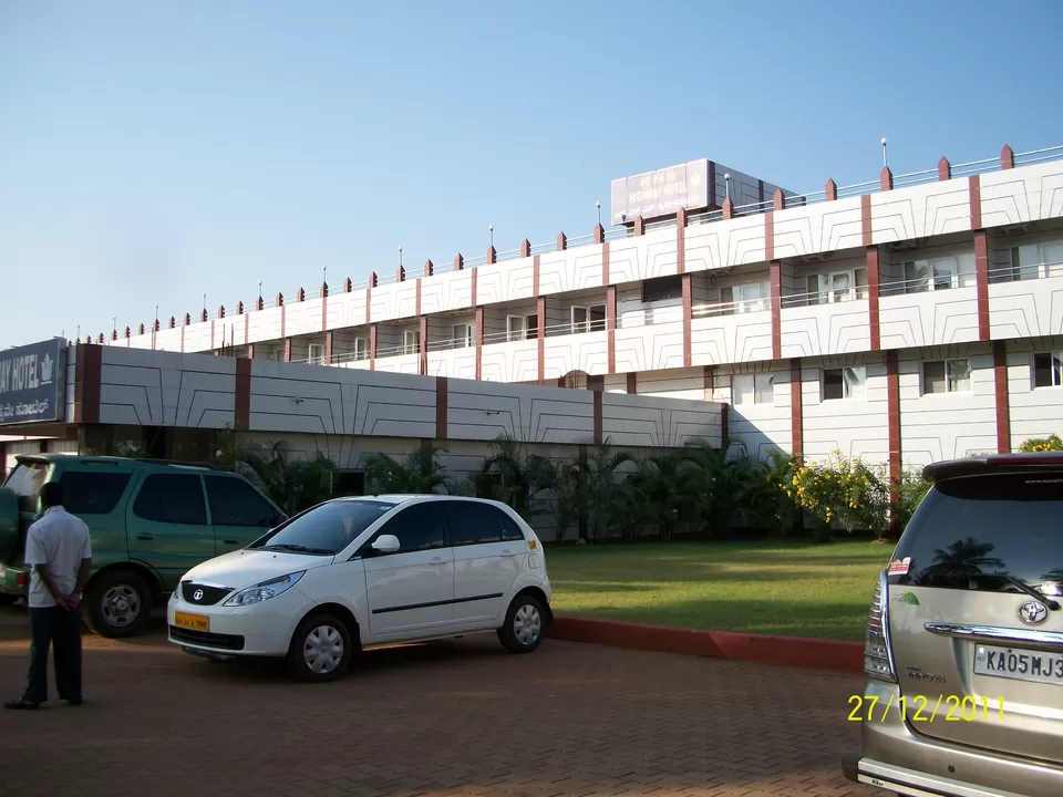 Photo of Murudeshwar, Karnataka, India by Snehal 
