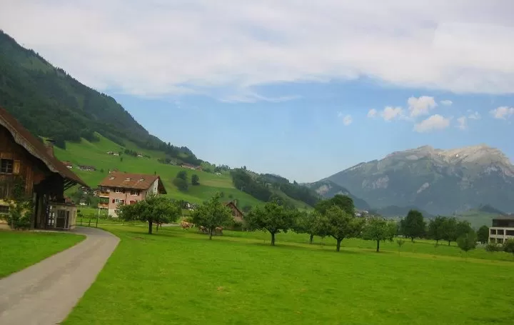 Photo of Lucerne, Switzerland by Snehal 