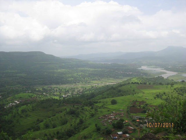 Photo of Nilkantheshwar : A Delightful Monsoon Weekend Destination 4/10 by Snehal