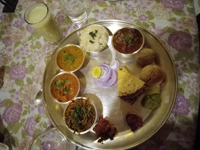 Photo of Mount Abu: Food, Weather and Activities- A Perfect Long Weekend Destination 12/14 by Snehal