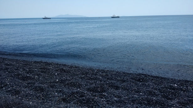 Photo of Kamari, Thira, Greece by Neha Makdey