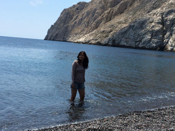 Photo of How To Spend 3 Days In Santorini - My Itinerary by Neha Makdey
