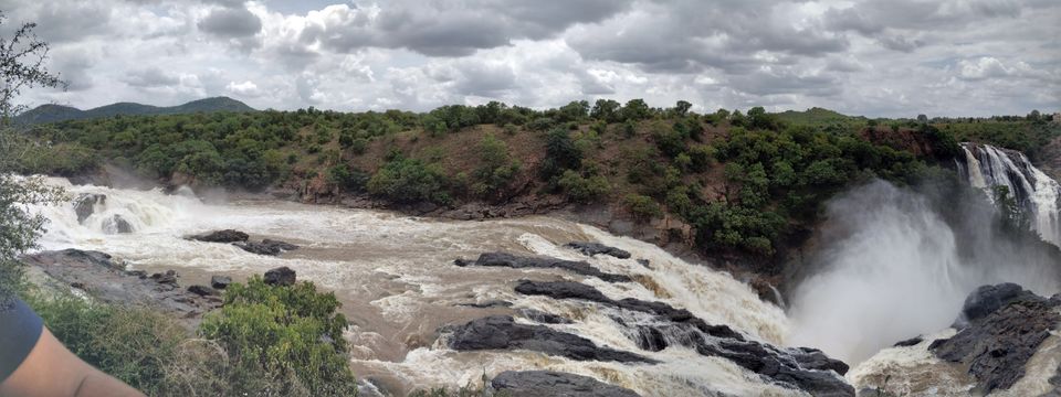 Photo of Hazrath Syedina Bibi Fathima Batul Dargah, Barachukki Falls Road, Cauvery Beat, Karnataka, India by Traveller Hoots