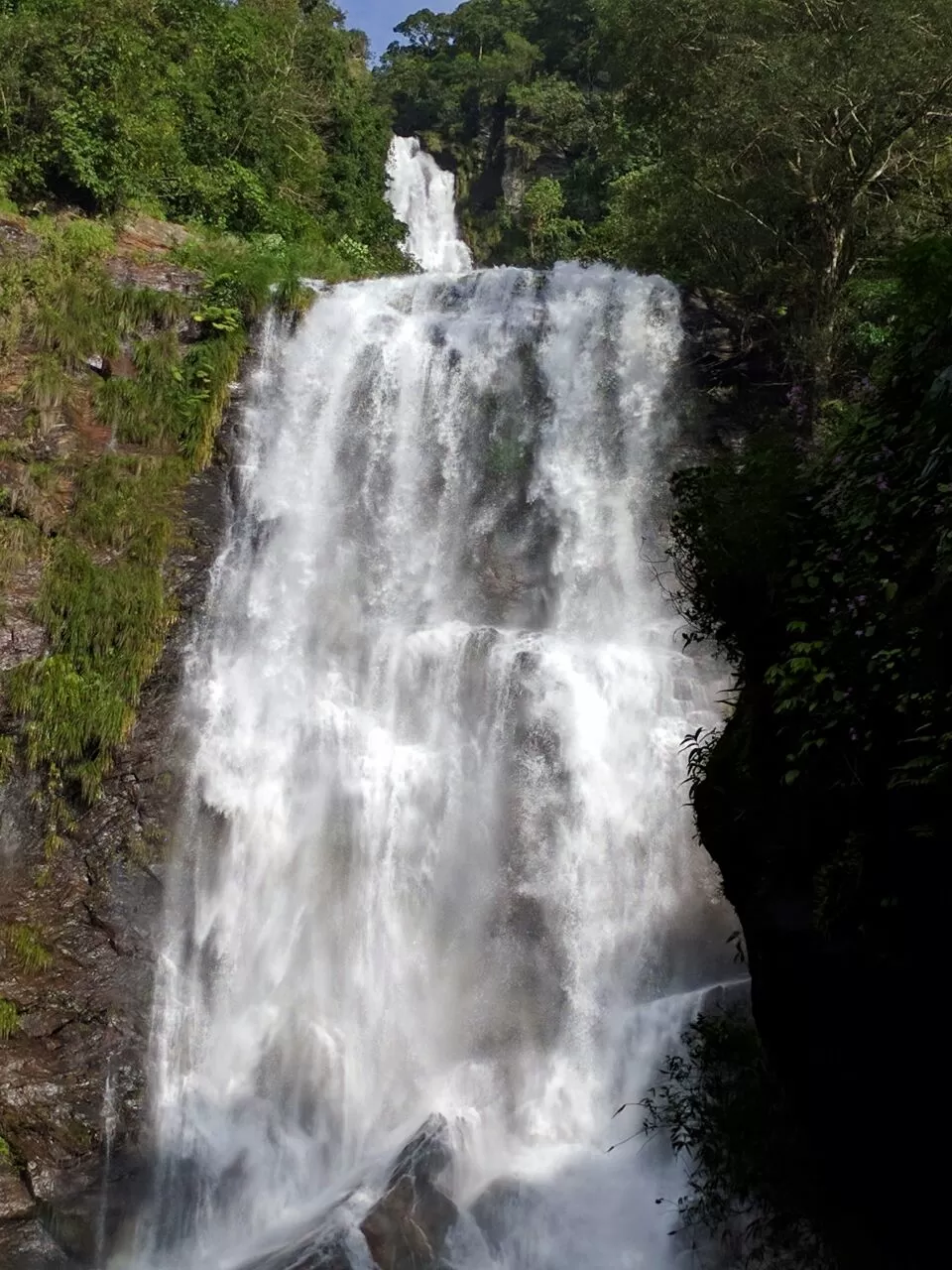 Photo of Hebbe Waterfalls, Kesavinamane, Karnataka, India by Anshul Singh