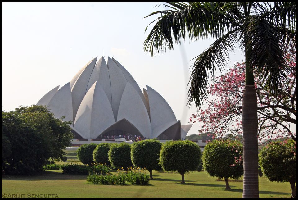Photo of Lotus Temple Delhi, Lotus Temple Road, Block 9, New Delhi, Delhi, India by Arijit Sengupta