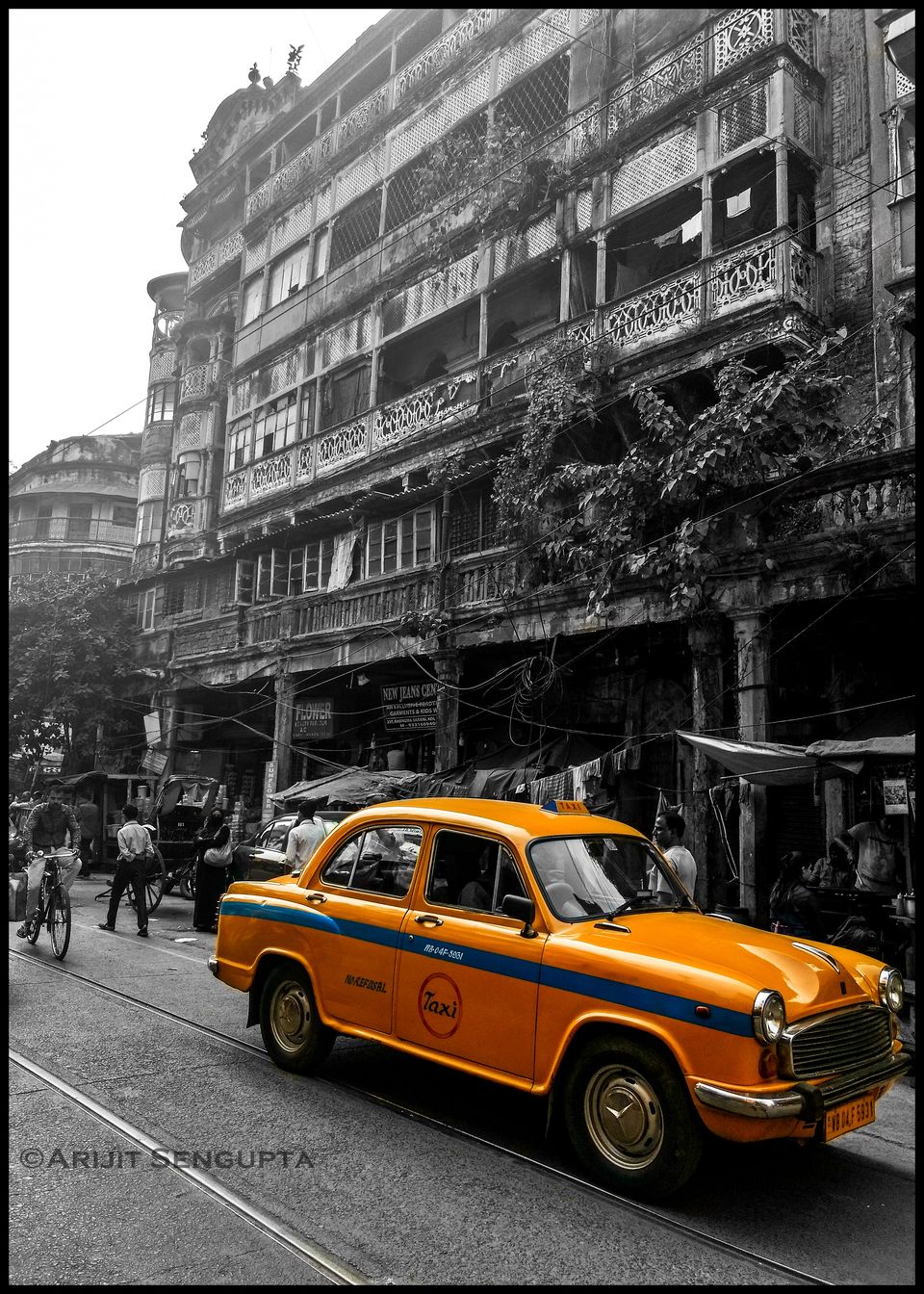 Photo of Breathe and Live in the essence of Kolkata for a day! by The Broke Adventurer
