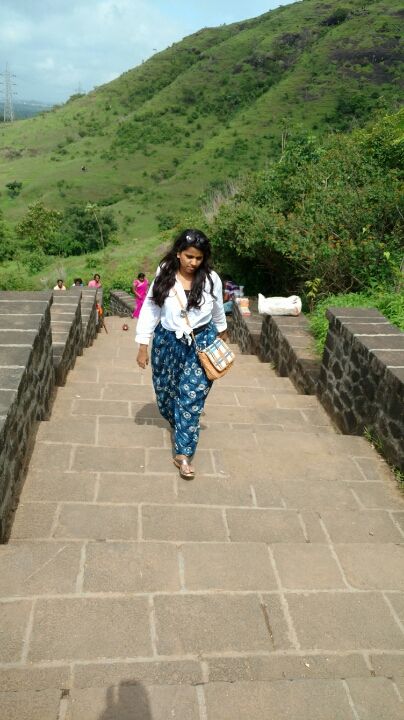 Photo of Into the cold breeze valleys of Talegaon. by Tanvi Rajadhyaksha