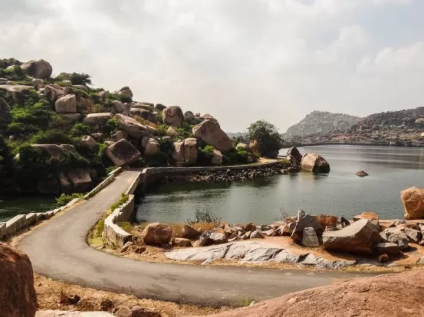 Photo of Sanapur Lake, Rangapur, Karnataka, India by Sachin Verma