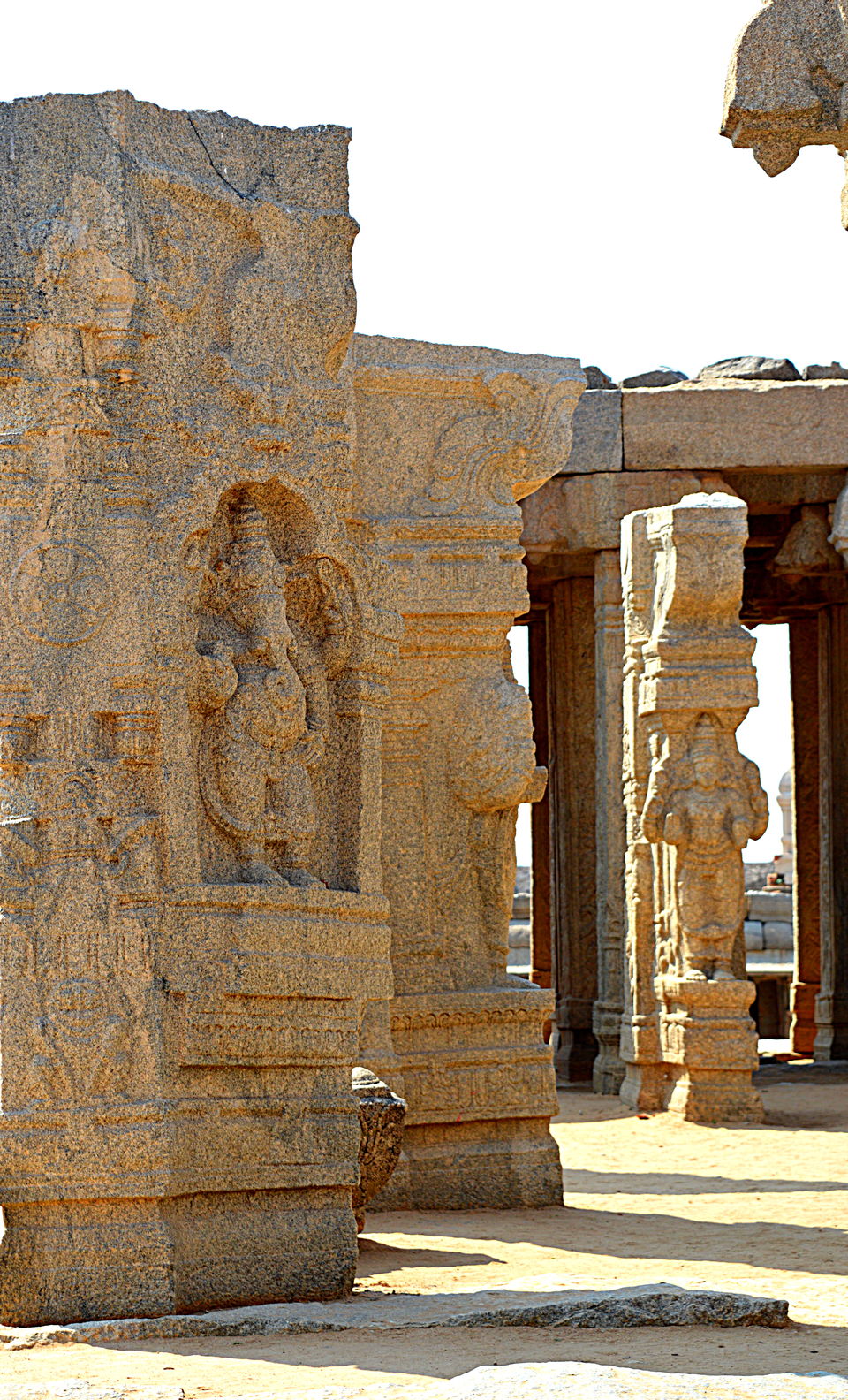 Photo of Lepakshi – Timeless Ruins 3/10 by Wanderbubble