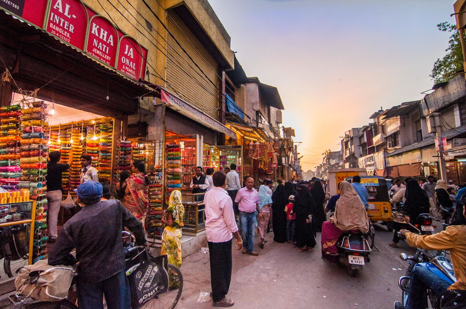 Photo of Hyderabad Bangles, Laad Bazaar Road, Hyderabad, Telangana, India by Chrissy Costanza