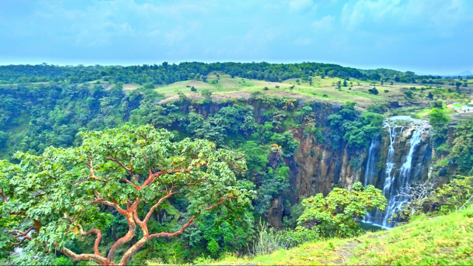 Photo of Patalpani Waterfall, Kekariya Dabri, Madhya Pradesh 453441 by Rahul Singh Rajput