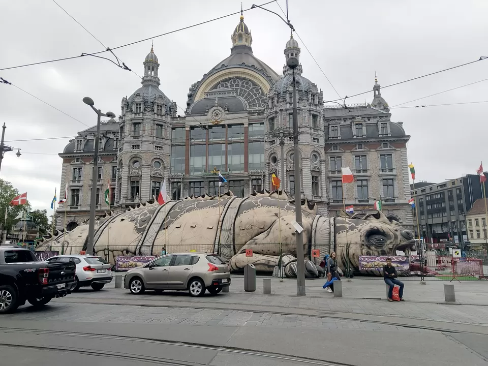 Photo of Antwerpen-Centraal, Koningin Astridplein, Antwerp, Belgium by Garima & Alok 