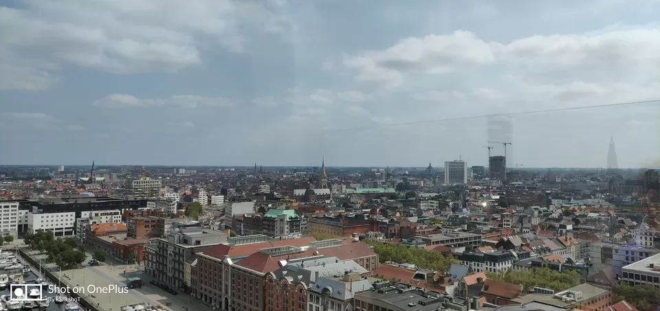 Photo of Antwerpen-Centraal, Koningin Astridplein, Antwerp, Belgium by Garima & Alok 