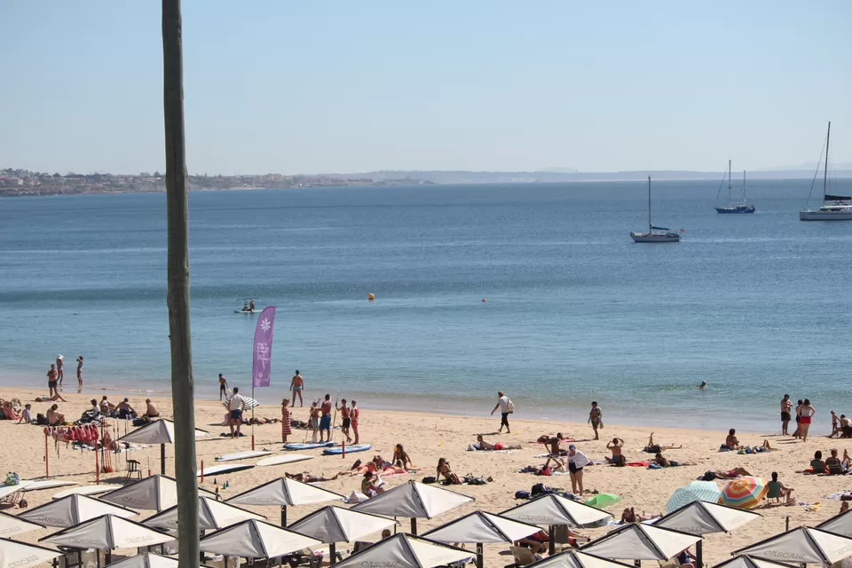 Photo of Praia da Conceição, Rua Frederico Arouca, Cascais, Portugal by Garima & Alok