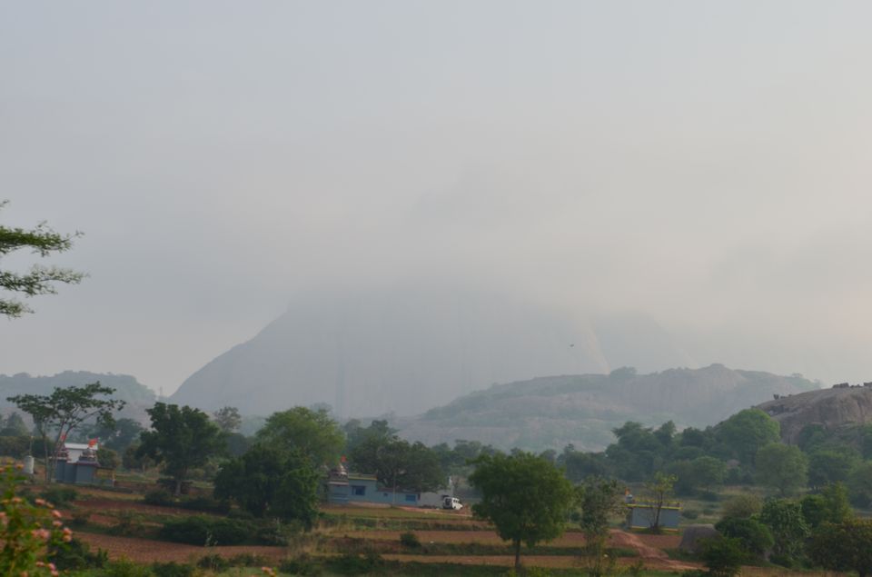 Photo of Short treks/Hikes around Bangalore:Saavandurga by Shrivathsa Udupa