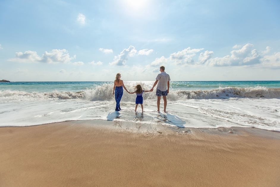 Photo of 4 Unique Challenges of Planning an Extended Family Vacation 1/1 by Kara Masterson