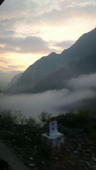 Photo of Tosh, Himachal Pradesh, India by Yuvraj Chaudhary